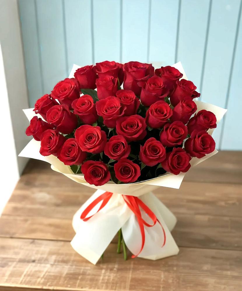 Букет 29 Красных роз в Новокручининске