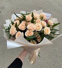 Букет Кремовые розы Латте в Новокручининске