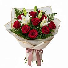 Букет цветов из:  Лилии и Розы в Новокручининске