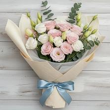 Букет цветов из:  Лизиантусы в Новокручининске