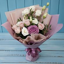 Букет цветов из:  Розы и Лизиантусы в Новокручининске
