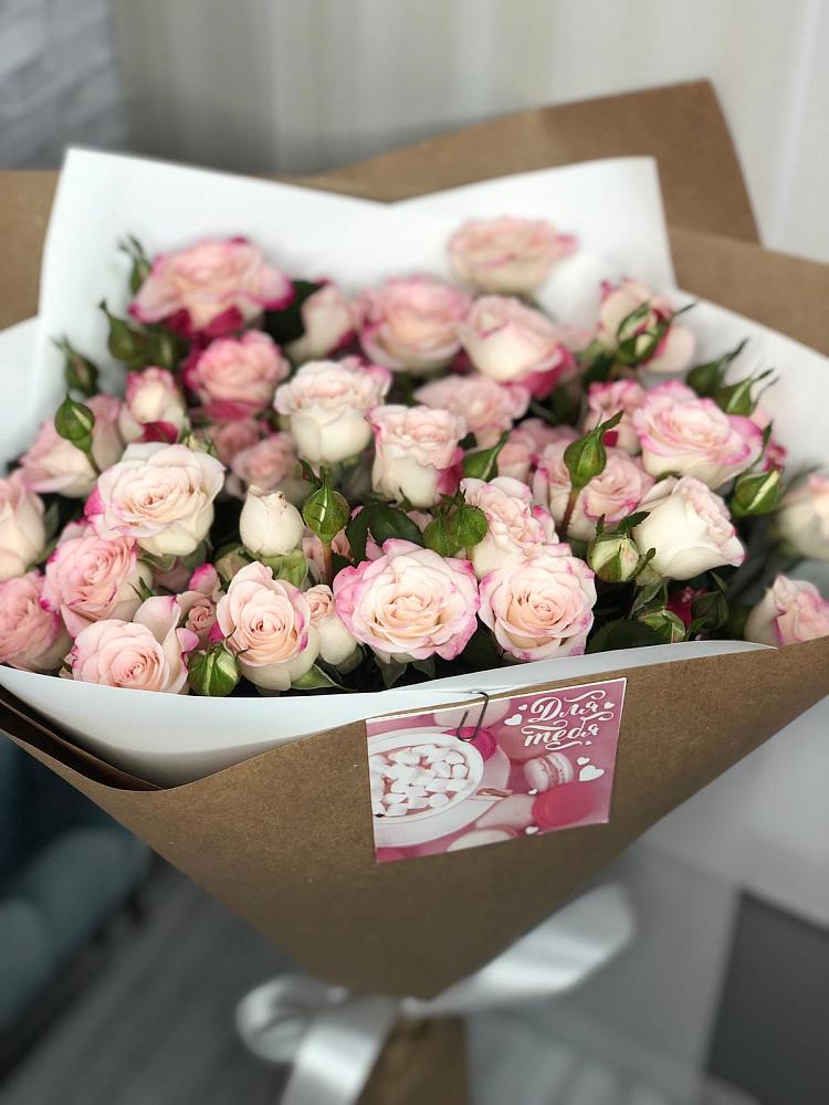 Букет цветов из: Розы в Новокручининске