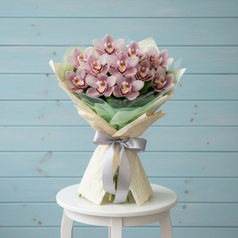 Букет цветов из: Орхидеи и Розы в Новокручининске