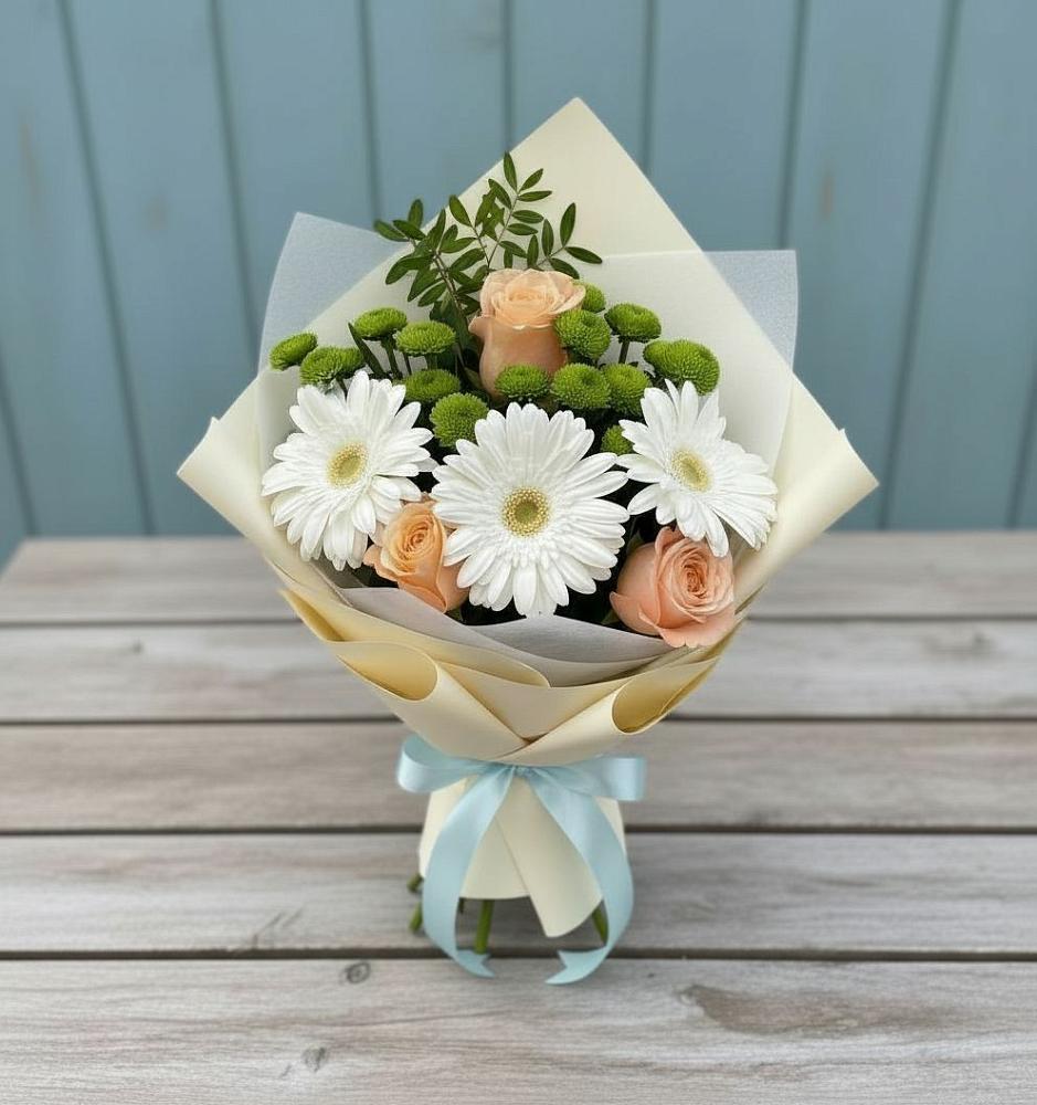 Букет цветов из: Герберы, Розы и Хризантемы в Новокручининске
