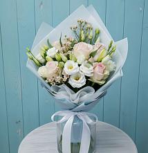 Букет цветов из:  Розы и Лизиантусы #REPLACE_PRED# Новокручининске