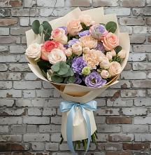 Букет цветов из:  Розы, Лизиантусы и Гвоздики в Новокручининске